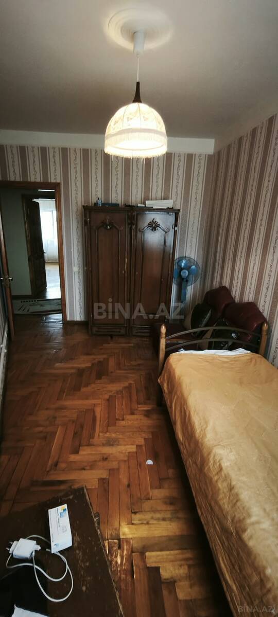 5 otaqlı Köhnə tikili, Həzi Aslanov m., Bakı