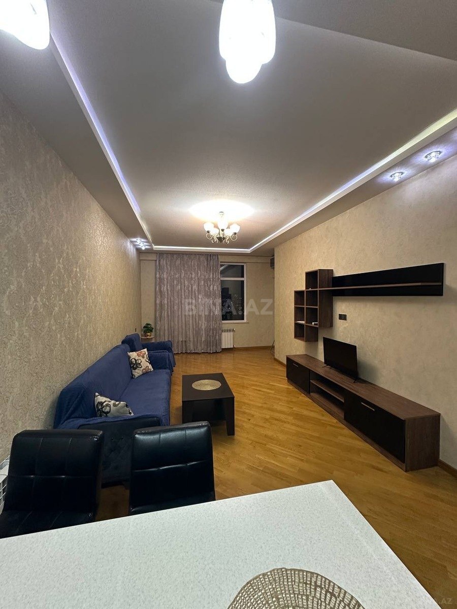 2 otaqlı Yeni tikili, Neftçilər m., Bakı