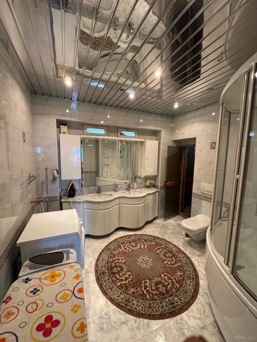 4 otaqlı Köhnə tikili, 20 Yanvar m., Bakı