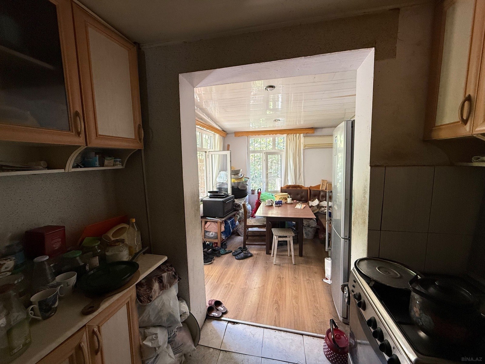 3 otaqlı Köhnə tikili, Neftçilər m., Bakı