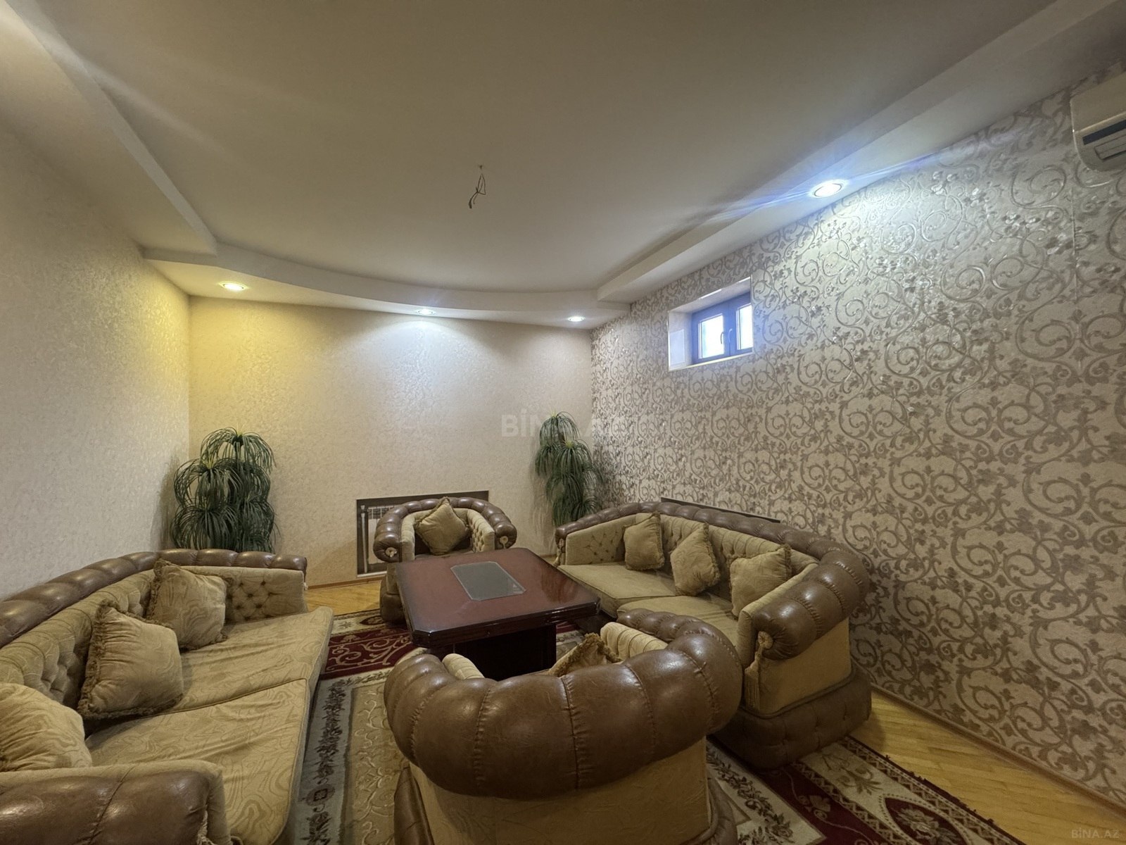 10 otaqlı Həyət evi/Bağ evi, Xocəsən m., Bakı