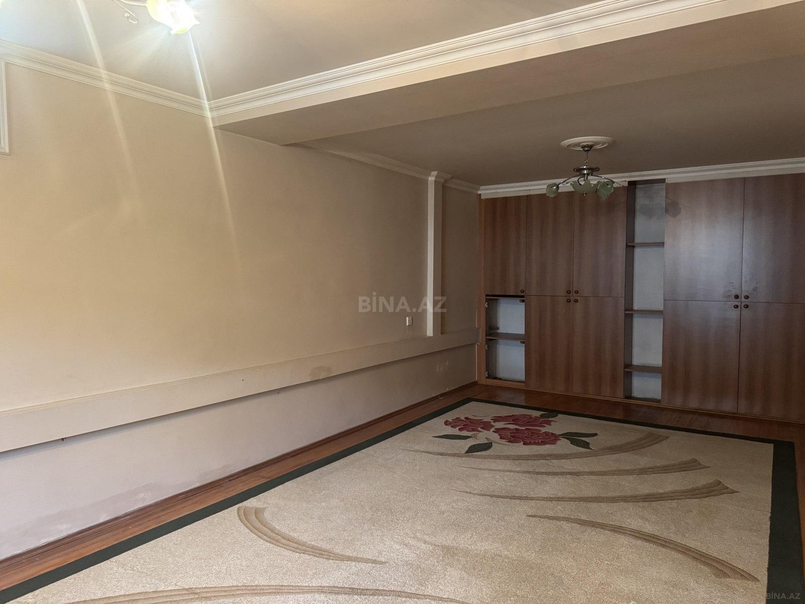 10 otaqlı Həyət evi/Bağ evi, Xocəsən m., Bakı