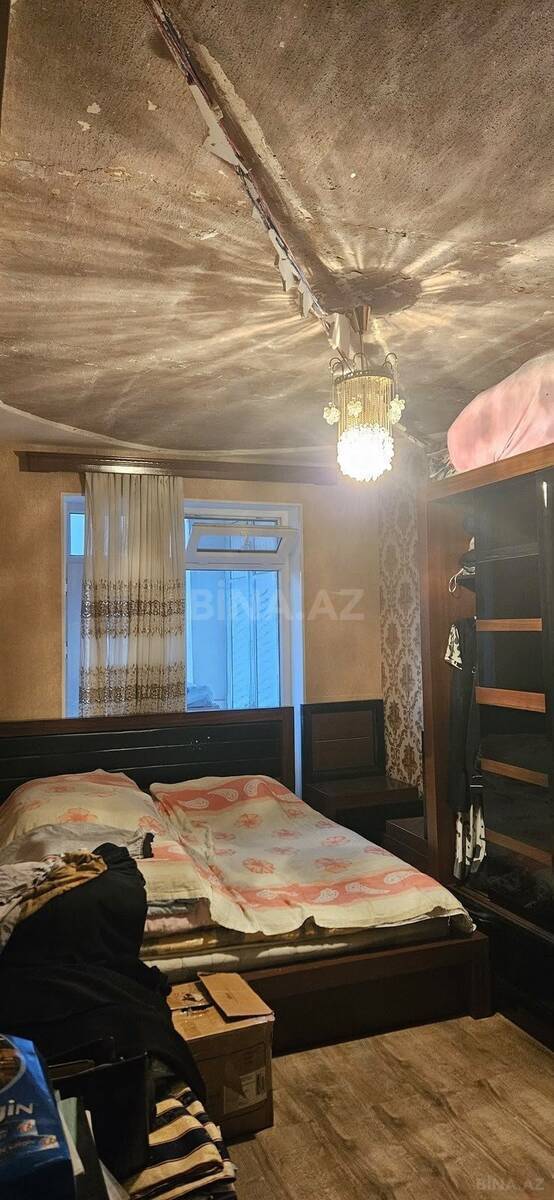 3 otaqlı Köhnə tikili, Qara Qarayev m., Bakı