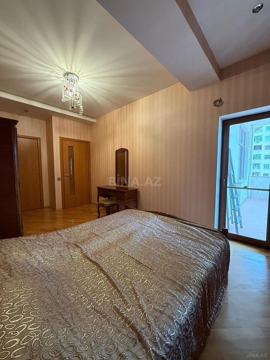 4 otaqlı Yeni tikili, 28 May m., Bakı