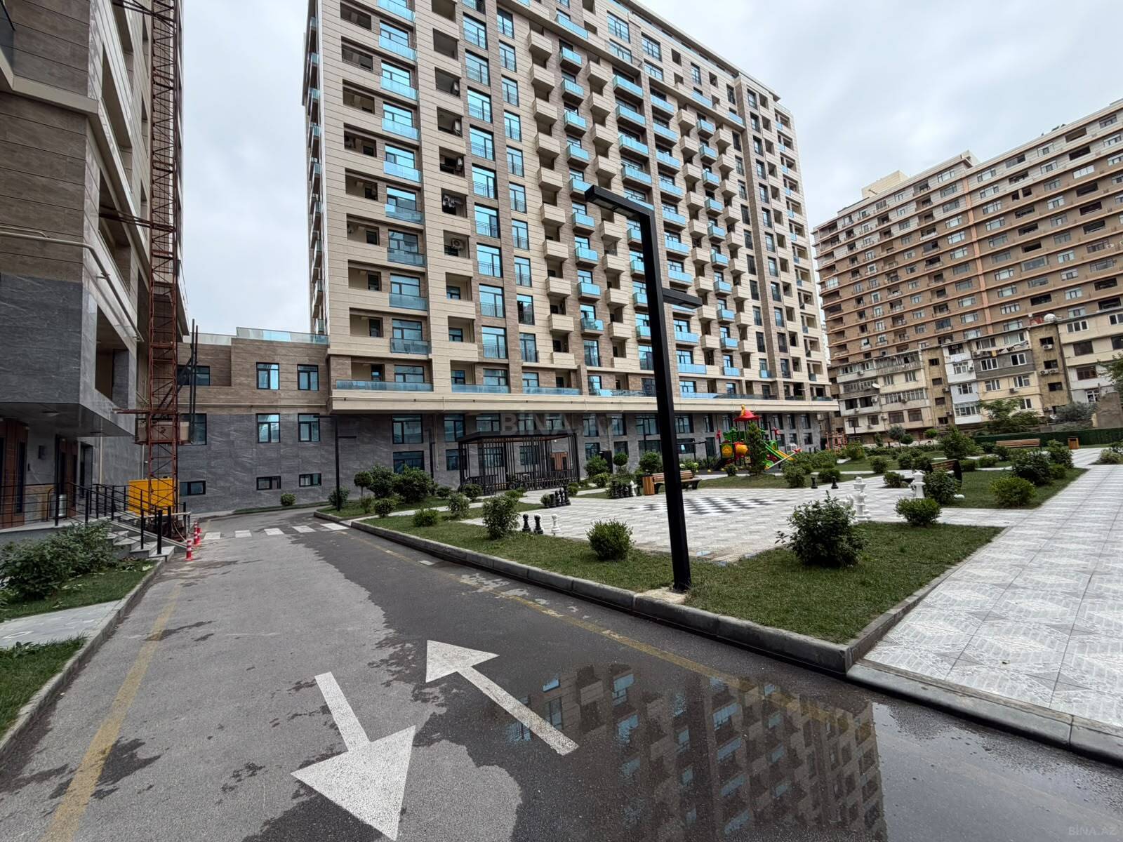 3 otaqlı Yeni tikili, Nizami m., Bakı