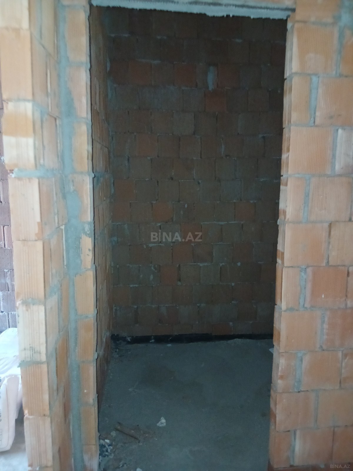2 otaqlı Yeni tikili, Xırdalan