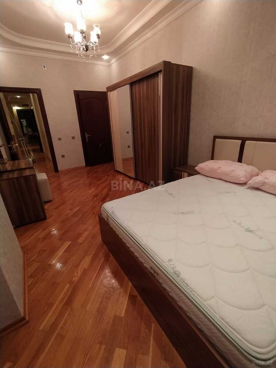 4 otaqlı Yeni tikili, 28 May m., Bakı