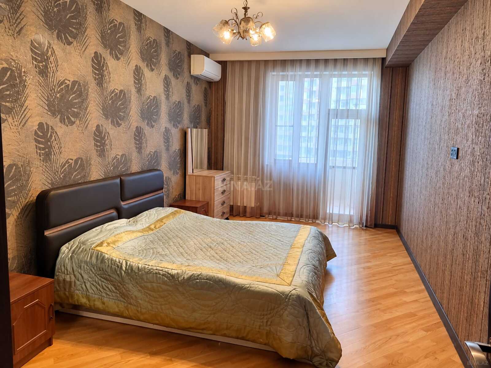 3 otaqlı Yeni tikili, 8 Noyabr m., Bakı