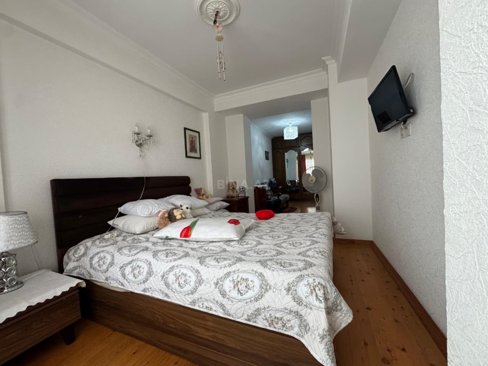 3 otaqlı Köhnə tikili, Sahil m., Bakı