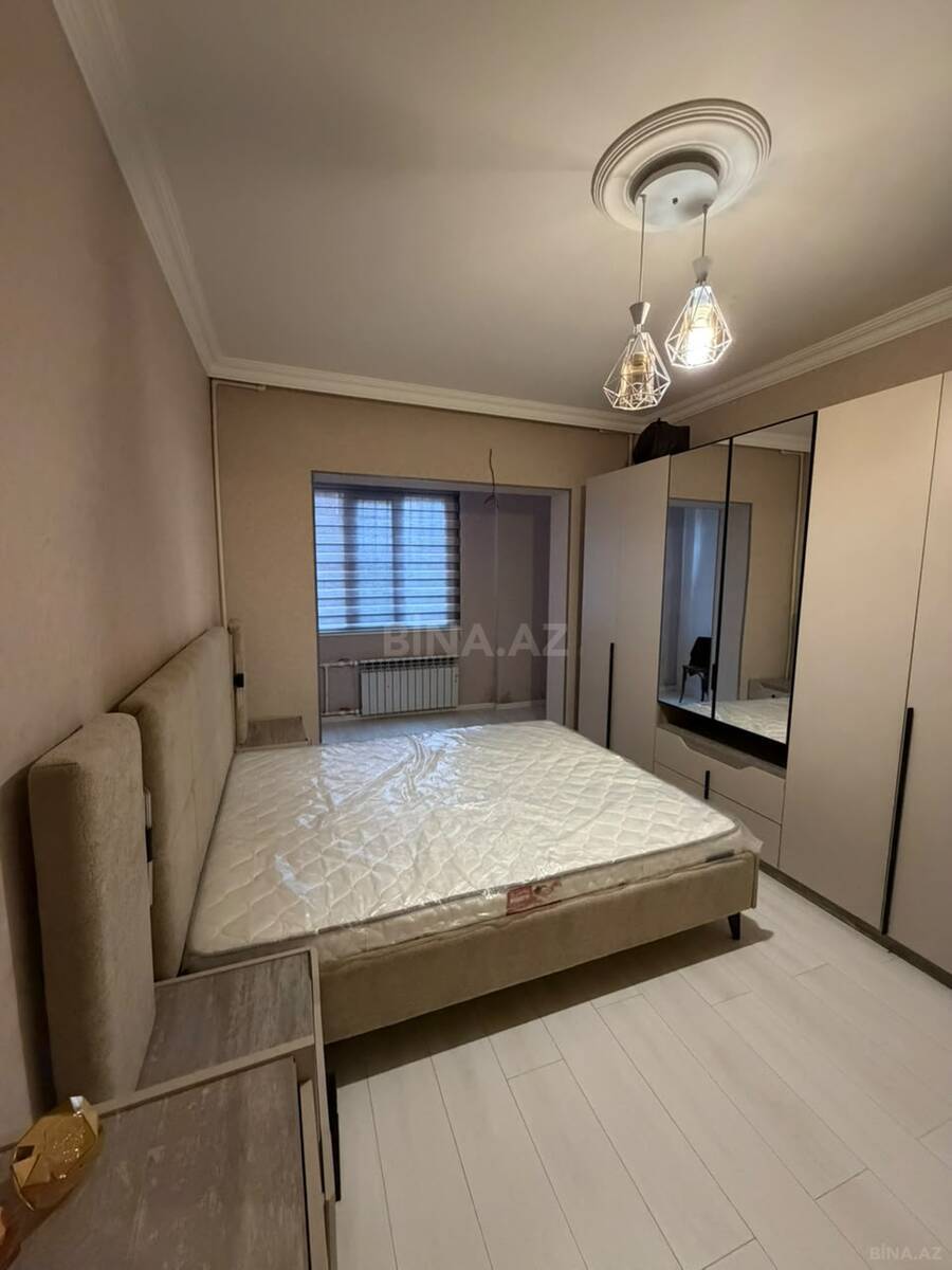 3 otaqlı Köhnə tikili, Həzi Aslanov m., Bakı