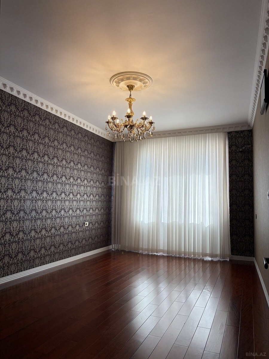 4 otaqlı Yeni tikili, 8 Noyabr m., Bakı