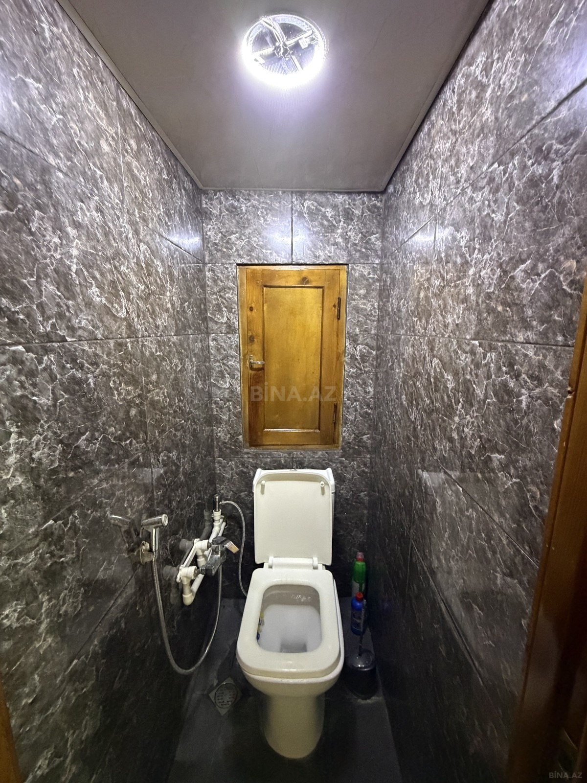 3 otaqlı Köhnə tikili, Memar Əcəmi m., Bakı