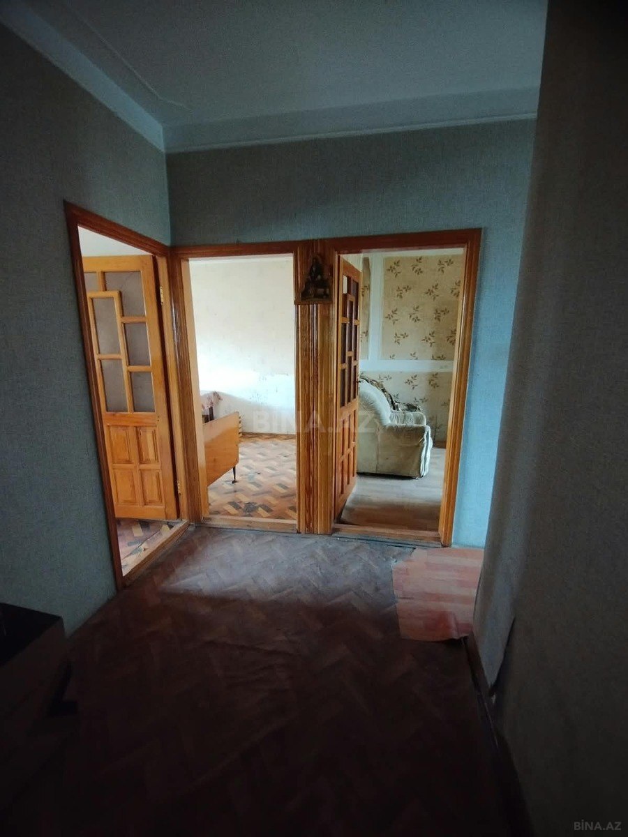 3 otaqlı Köhnə tikili, Yeni Yasamal q., Bakı