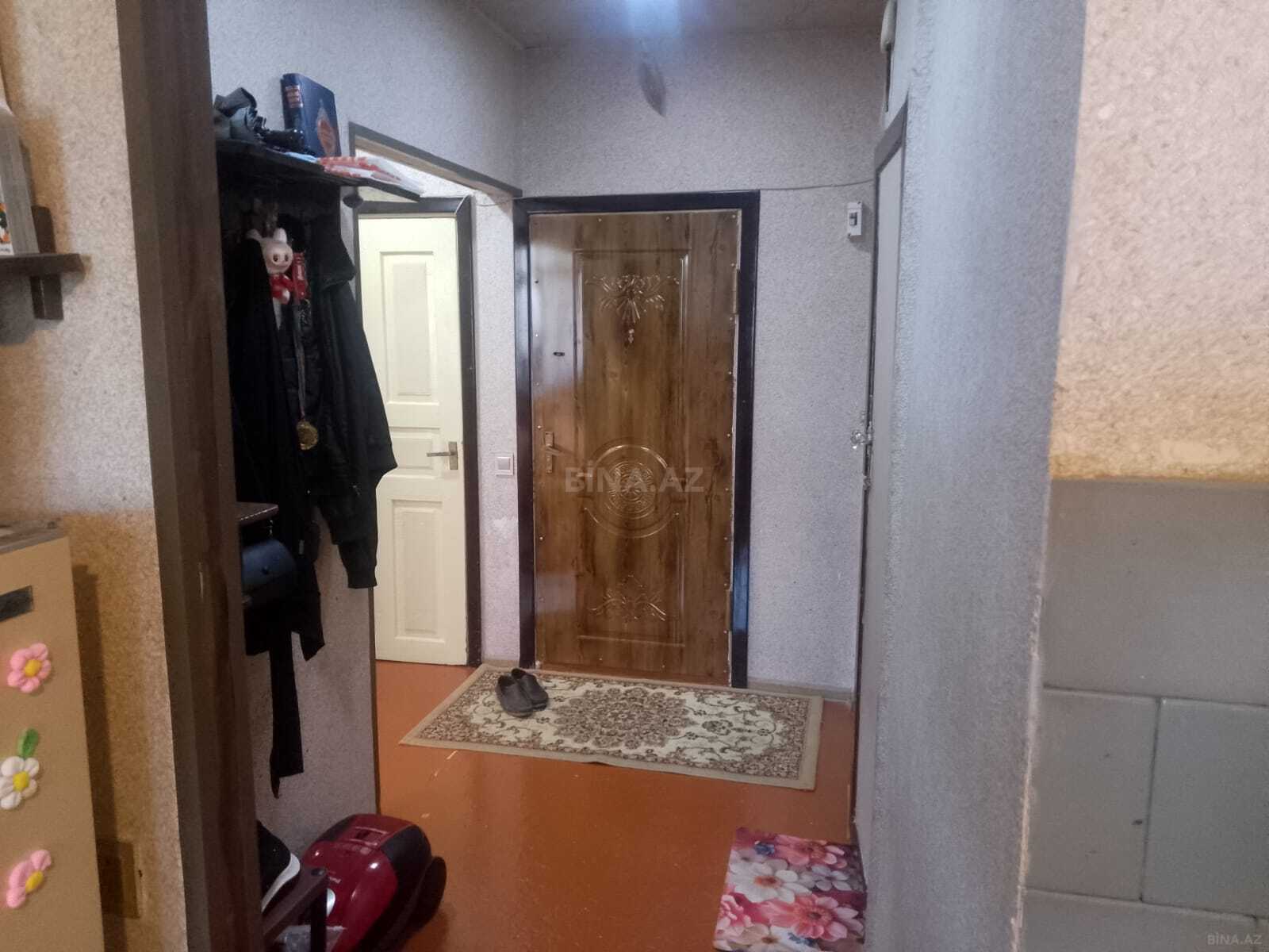 2 otaqlı Köhnə tikili, Bakıxanov q., Bakı