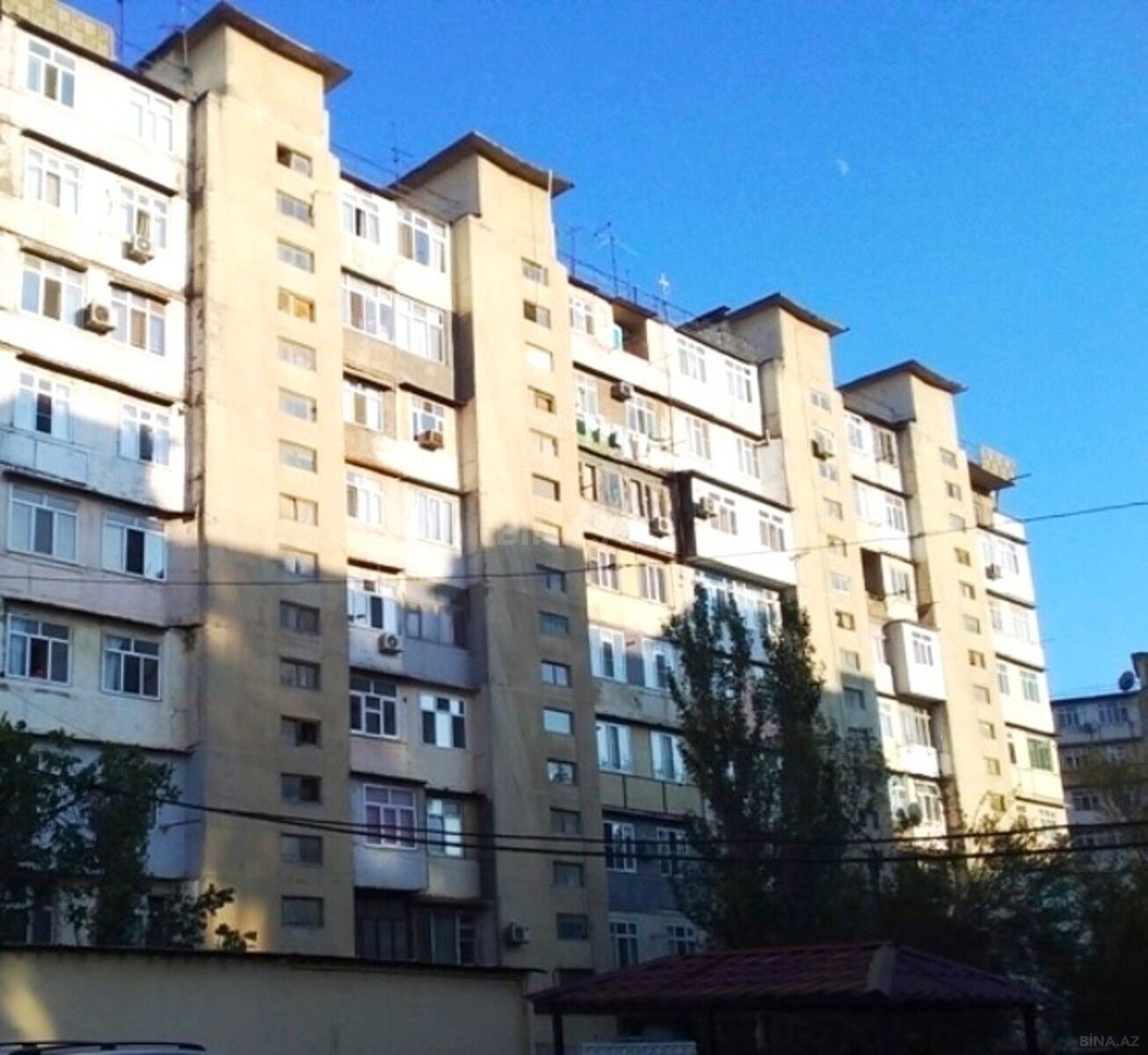 4 otaqlı Köhnə tikili, Əhmədli q., Bakı