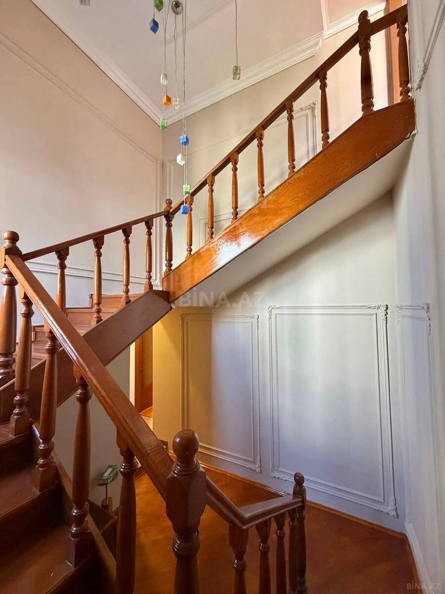 3 otaqlı Köhnə tikili, Bayıl q., Bakı