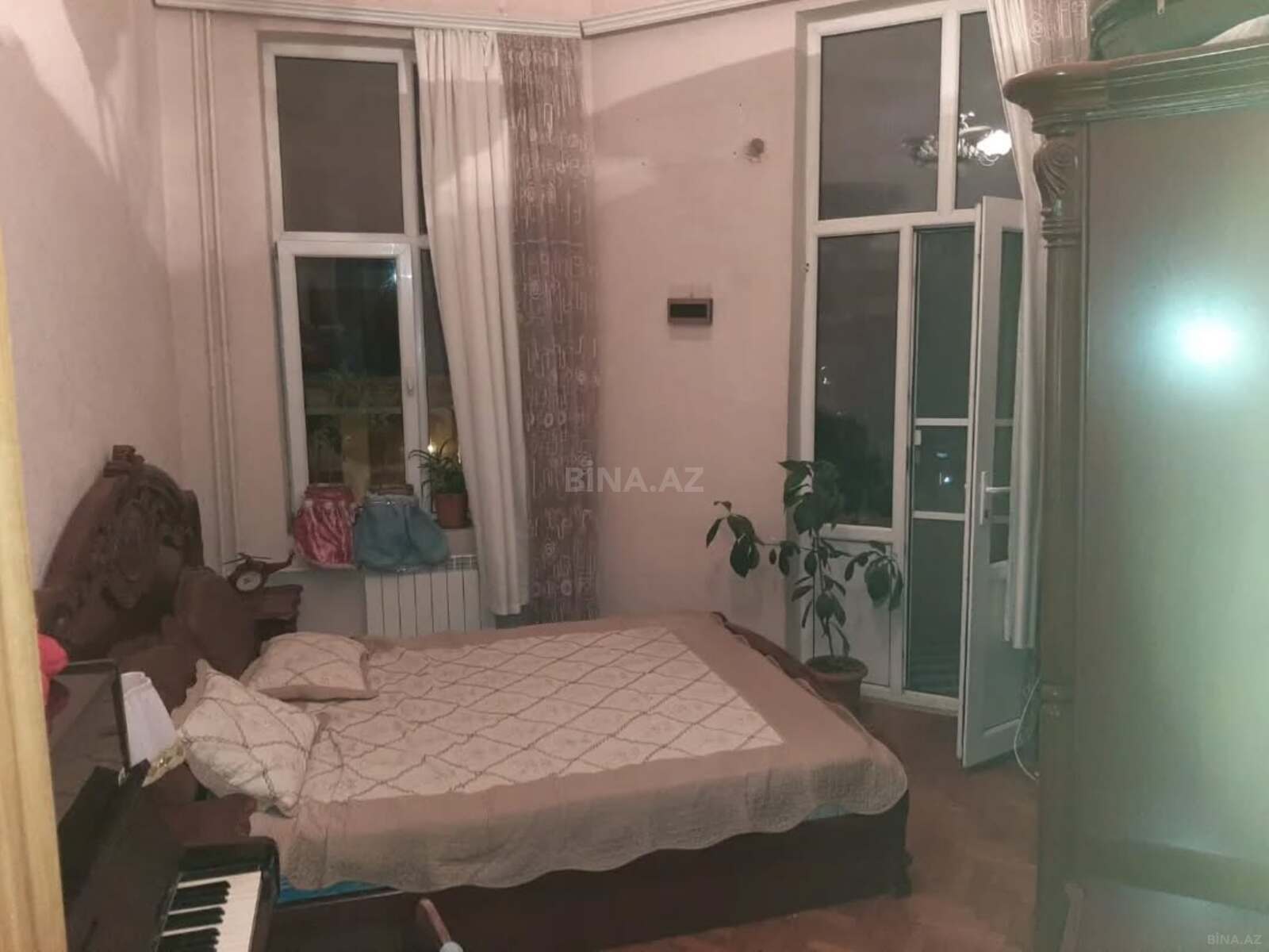 3 otaqlı Köhnə tikili, Nəsimi r., Bakı