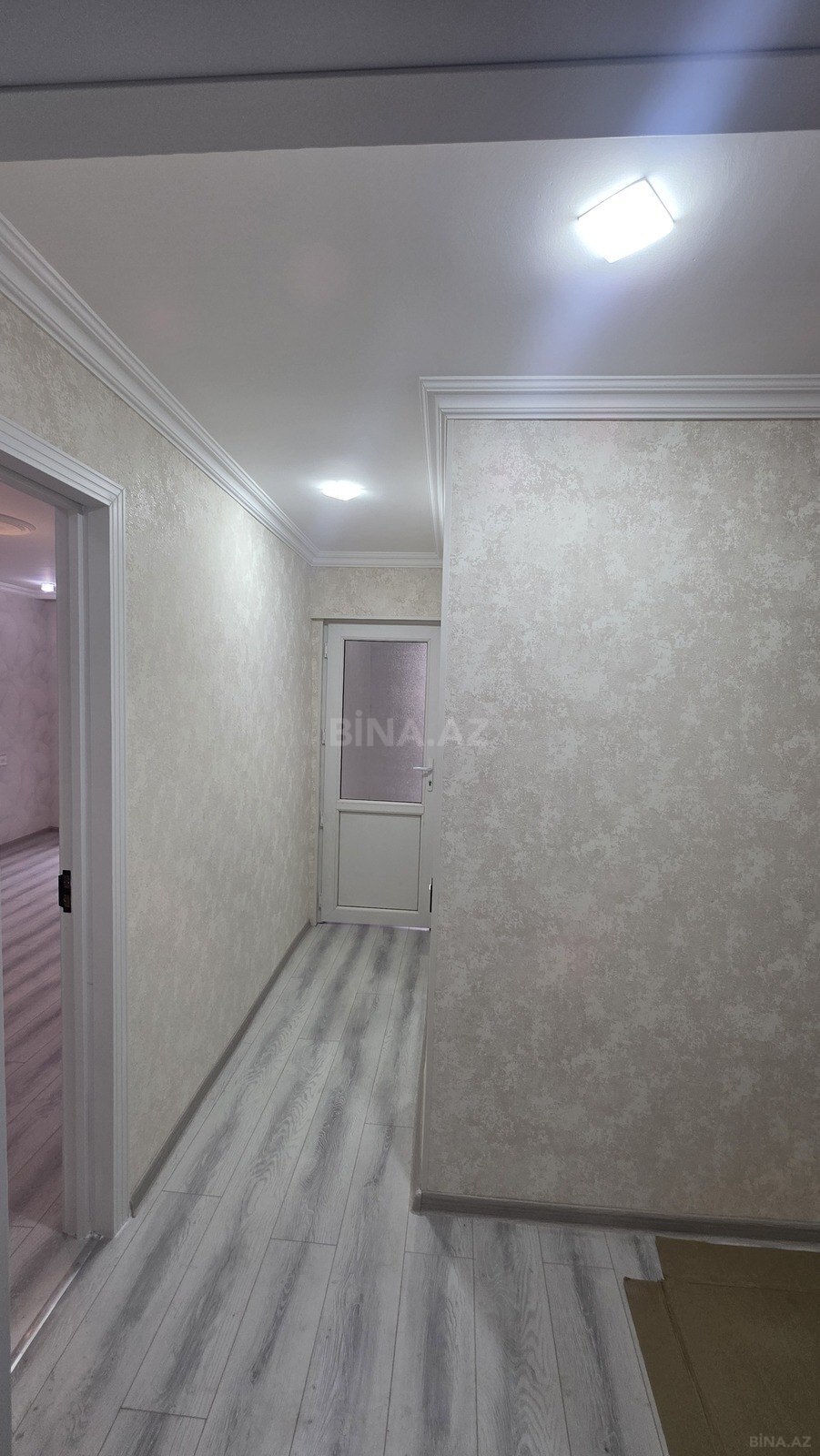 3 otaqlı Köhnə tikili, Əmircan q., Bakı