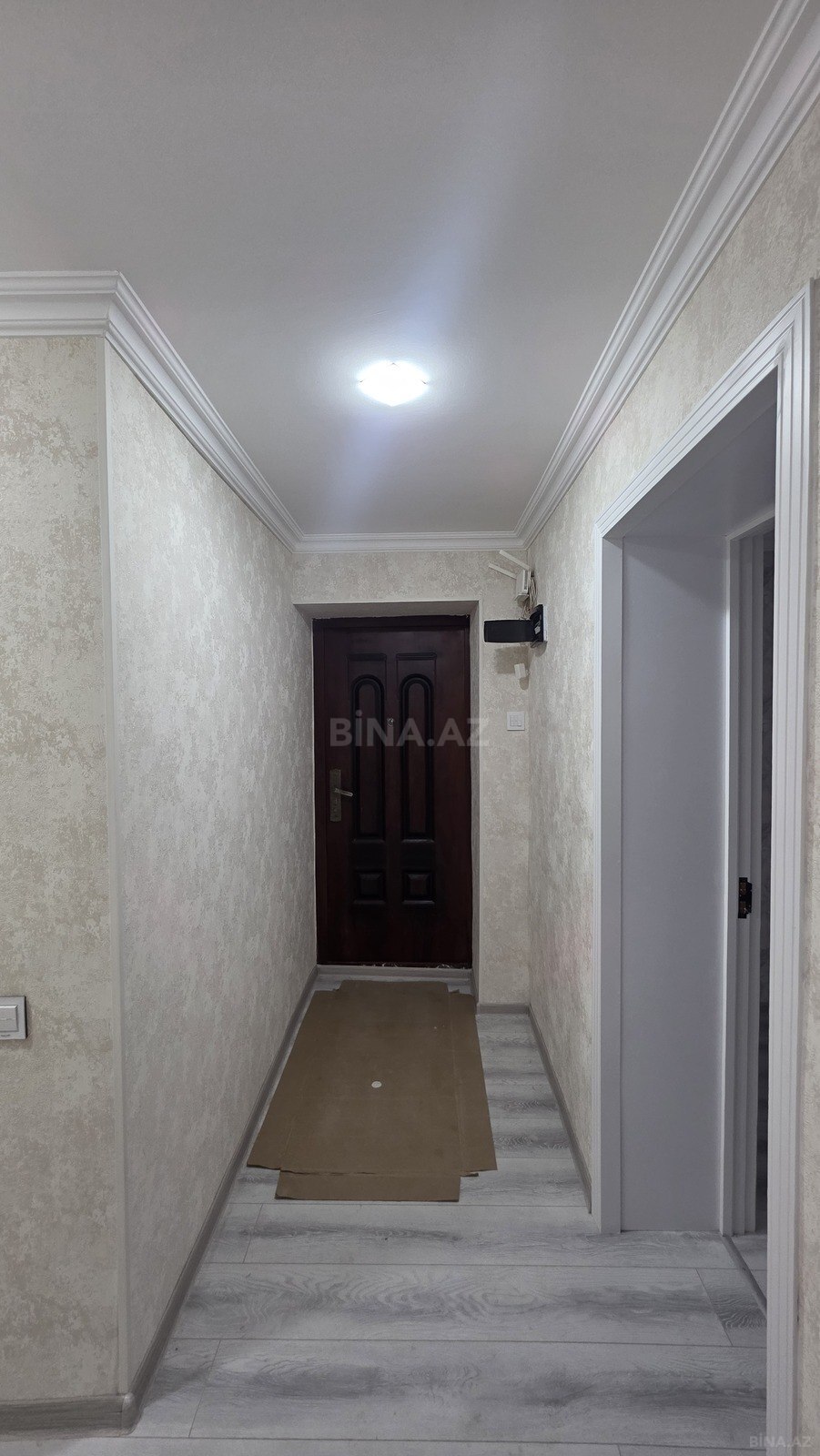 3 otaqlı Köhnə tikili, Əmircan q., Bakı