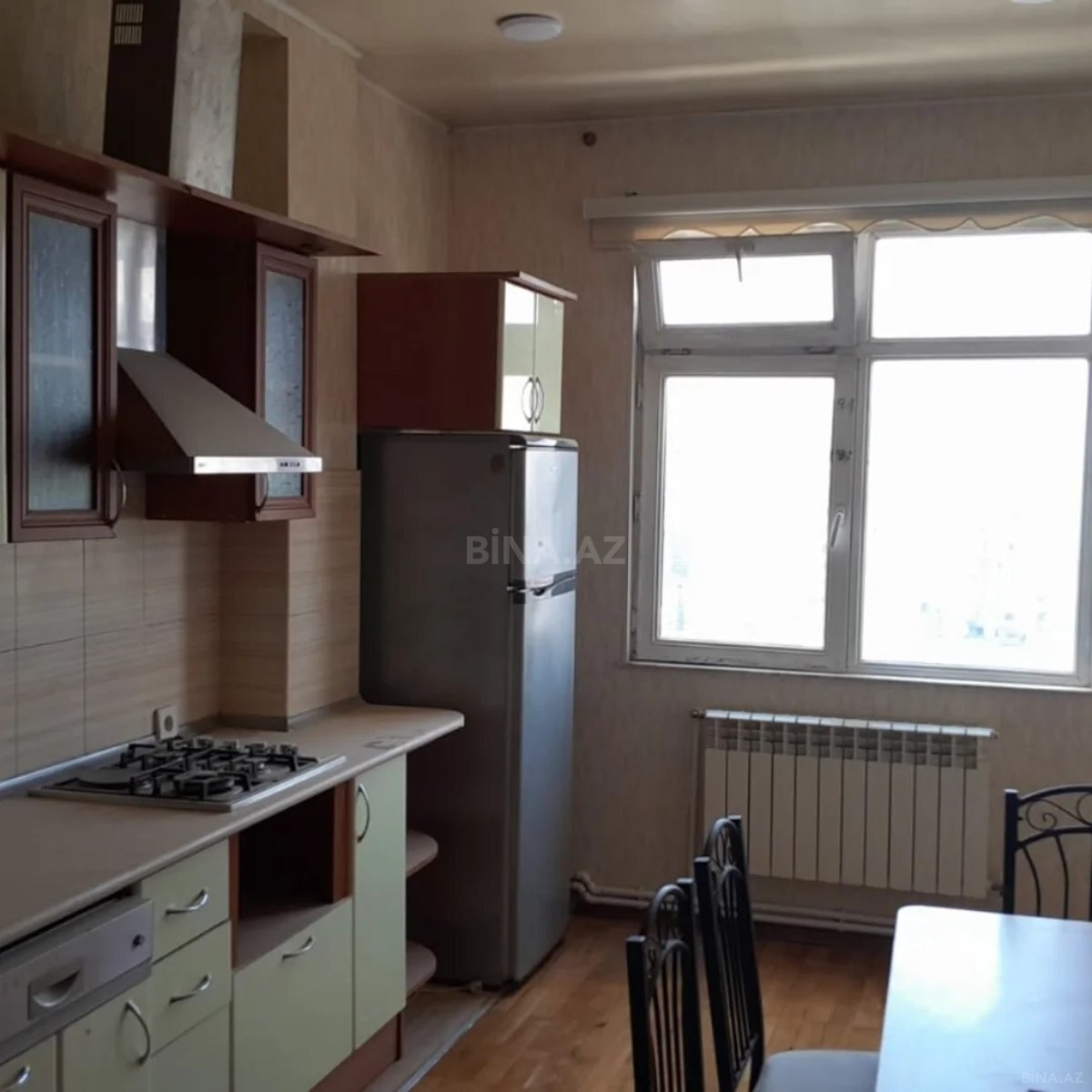 2 otaqlı Köhnə tikili, Bakıxanov q., Bakı