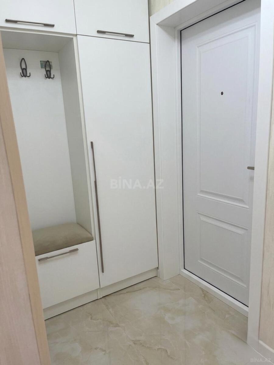 2 otaqlı Köhnə tikili, Qara Qarayev m., Bakı
