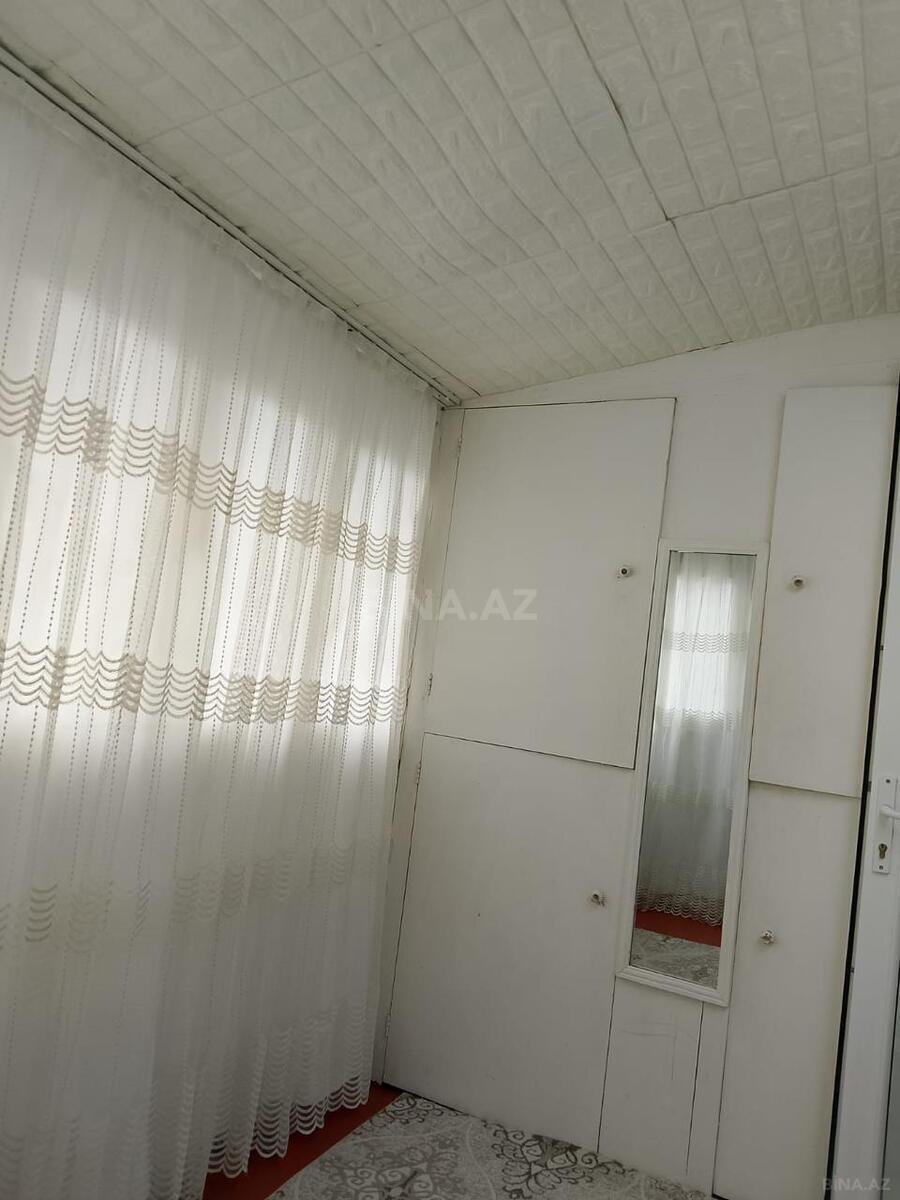 3 otaqlı Köhnə tikili, Qara Qarayev m., Bakı