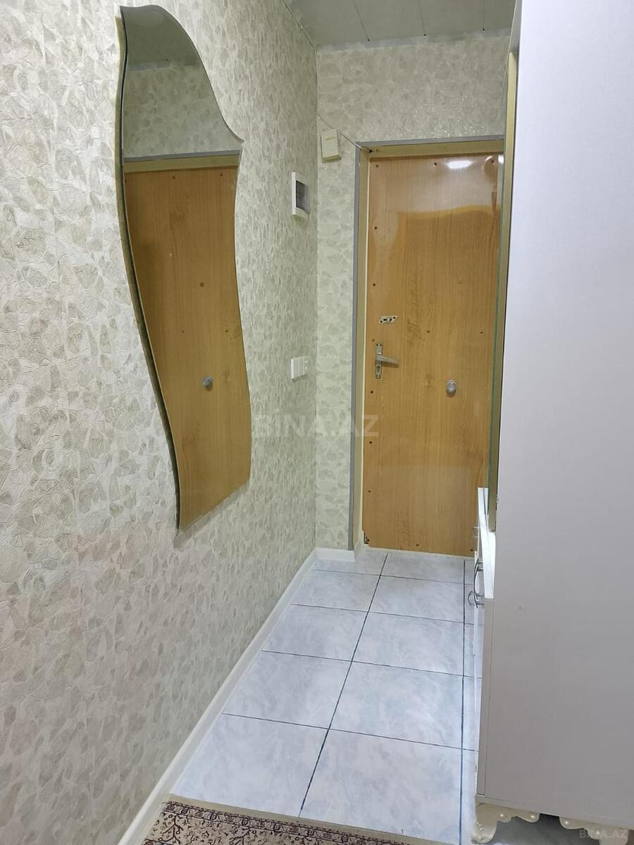 3 otaqlı Köhnə tikili, Qara Qarayev m., Bakı