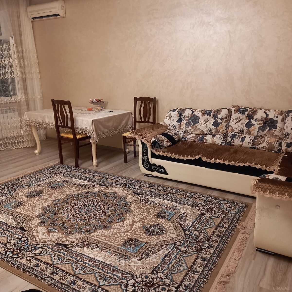 2 otaqlı Yeni tikili, Xırdalan