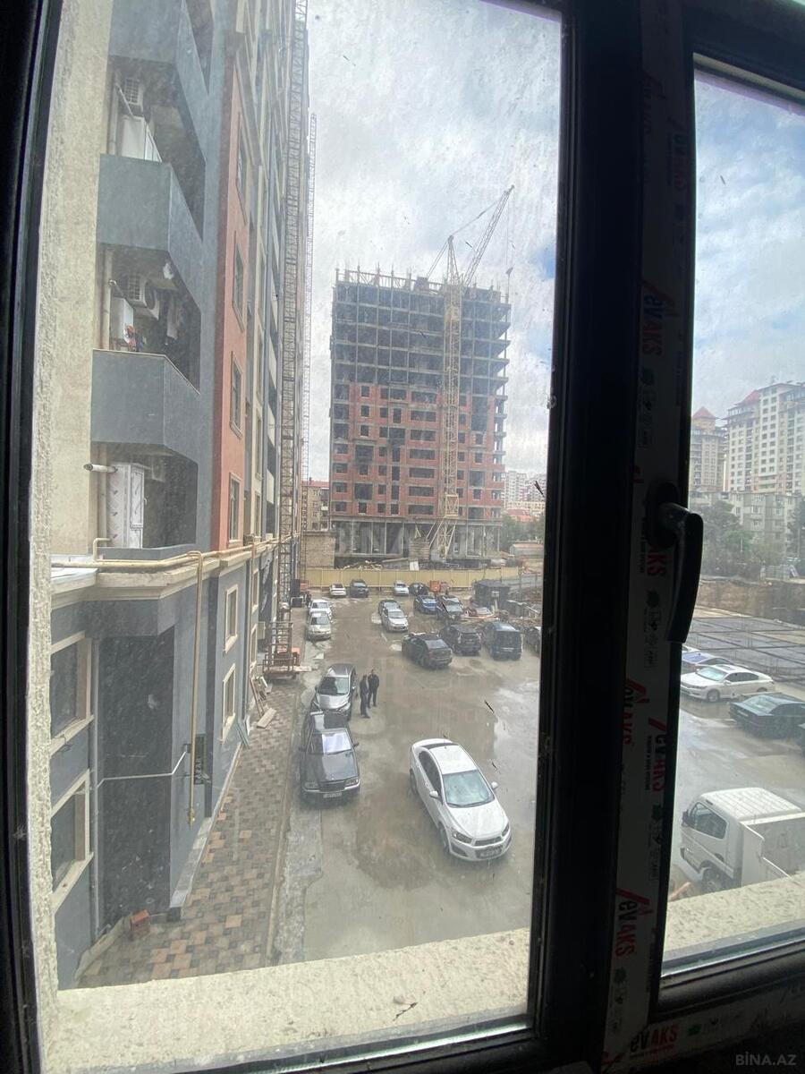 4 otaqlı Yeni tikili, Qara Qarayev m., Bakı