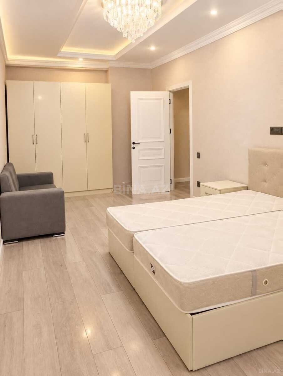 3 otaqlı Yeni tikili, 28 May m., Bakı
