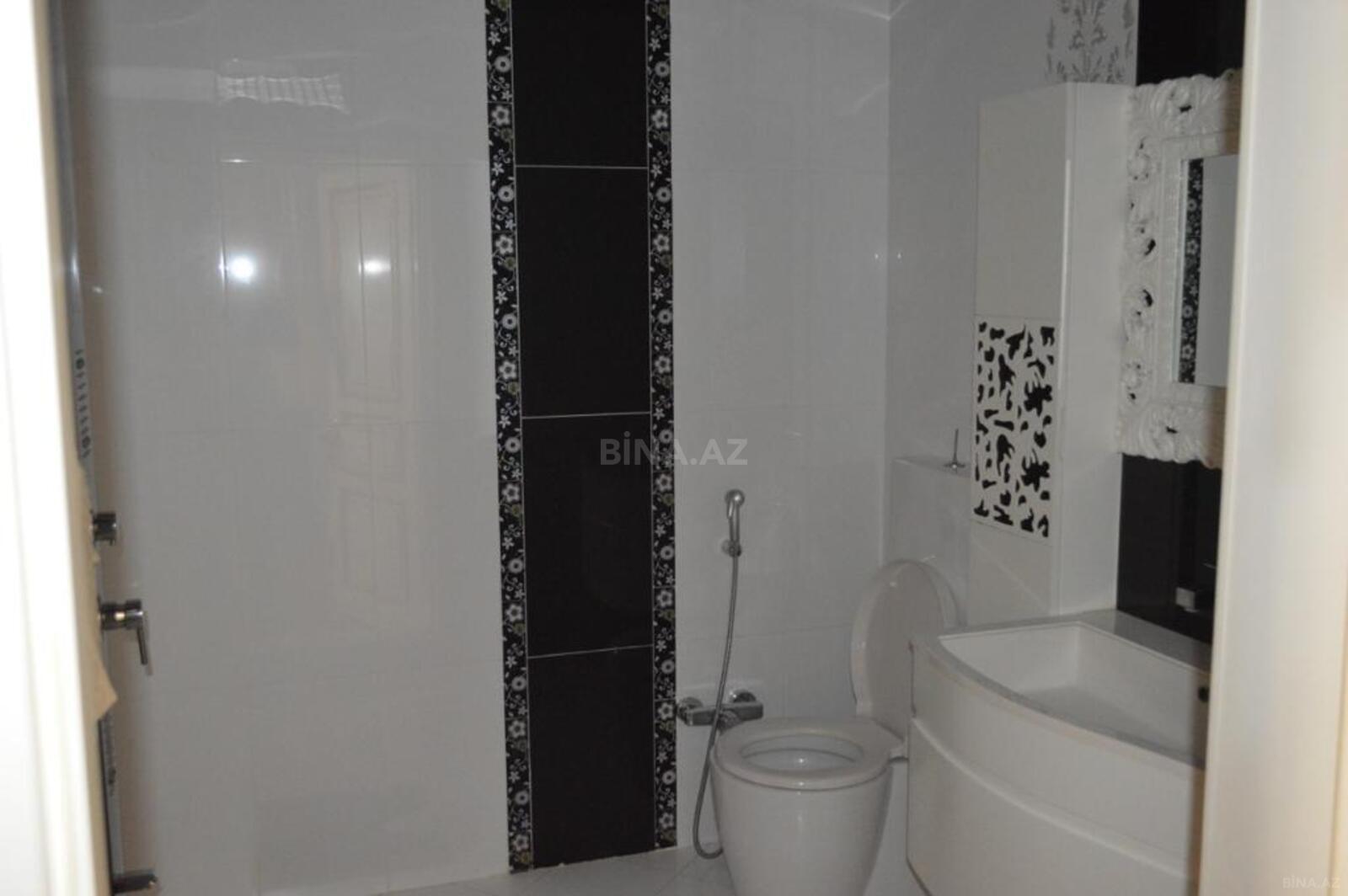 7 otaqlı Həyət evi/Bağ evi, Badamdar q., Bakı