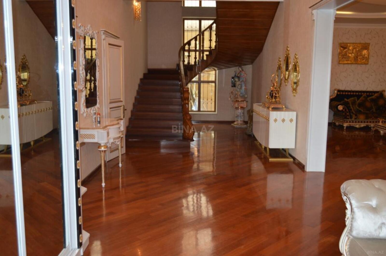 7 otaqlı Həyət evi/Bağ evi, Badamdar q., Bakı