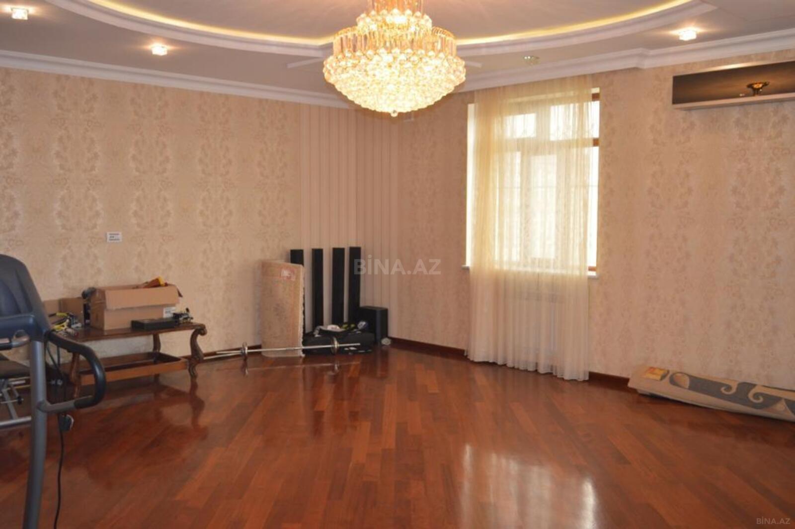 7 otaqlı Həyət evi/Bağ evi, Badamdar q., Bakı