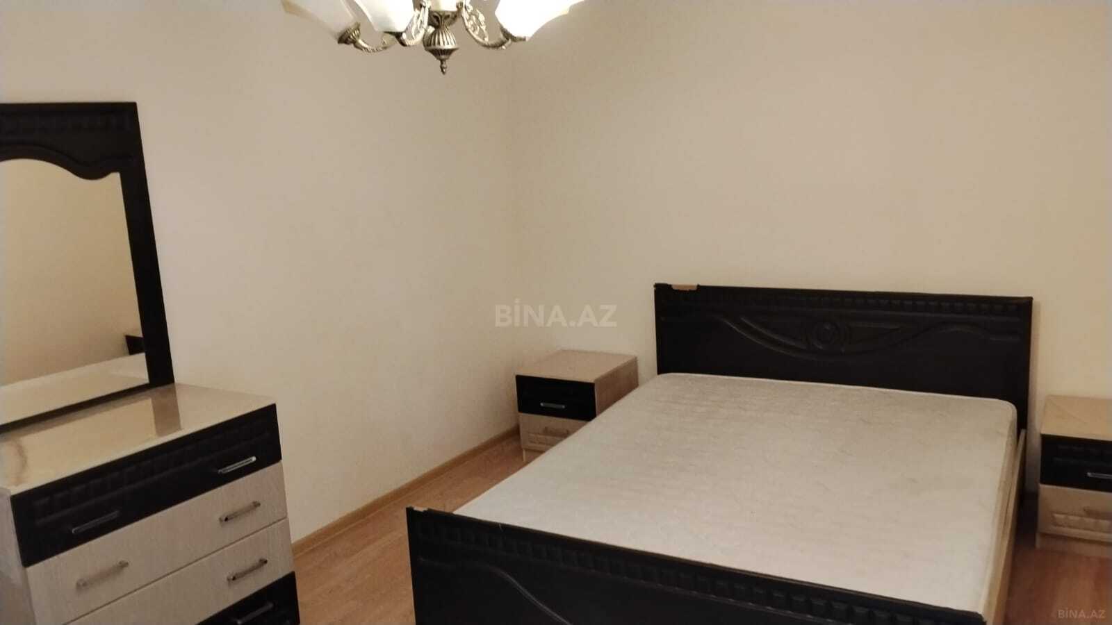 2 otaqlı Köhnə tikili, İnşaatçılar m., Bakı