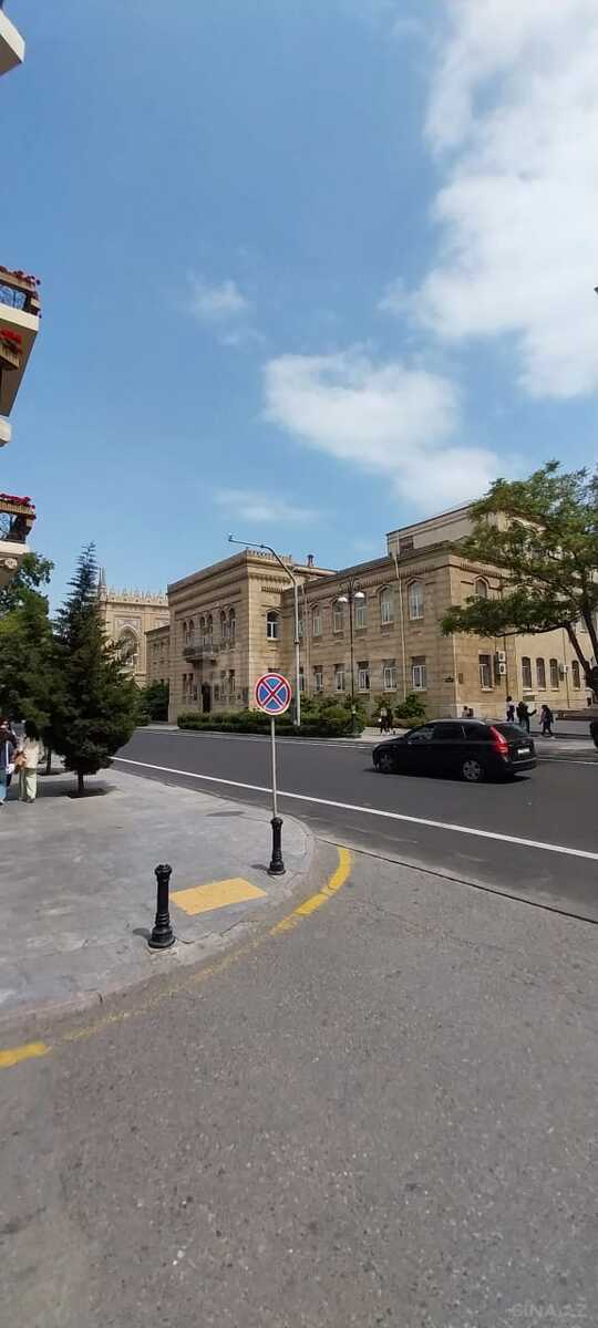 2 otaqlı Köhnə tikili, İçəri Şəhər m., Bakı