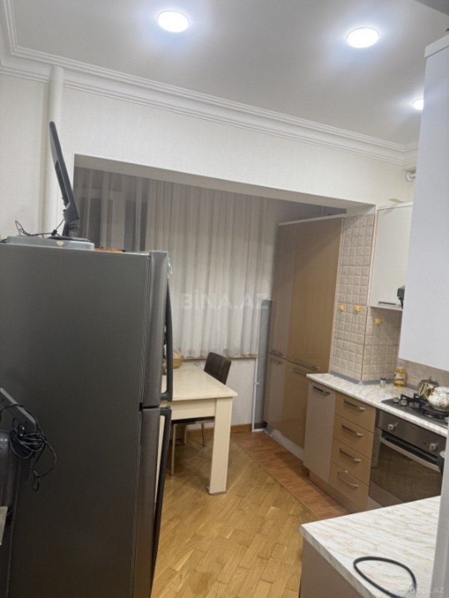 3 otaqlı Köhnə tikili, Nəsimi m., Bakı