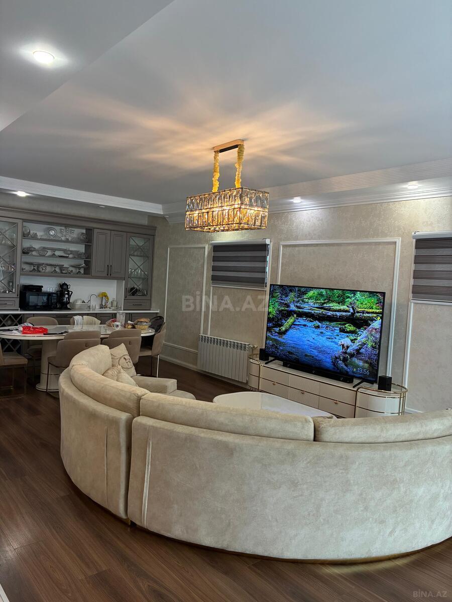 8 otaqlı Həyət evi/Bağ evi, Badamdar q., Bakı