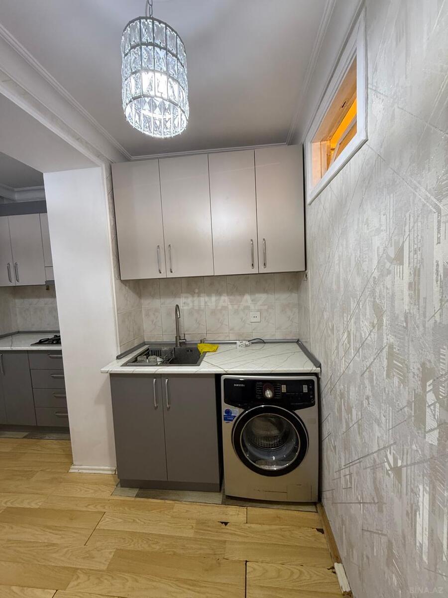 2 otaqlı Köhnə tikili, 28 May m., Bakı