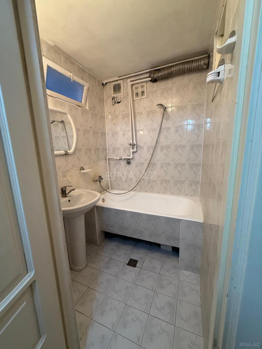 2 otaqlı Köhnə tikili, 28 May m., Bakı