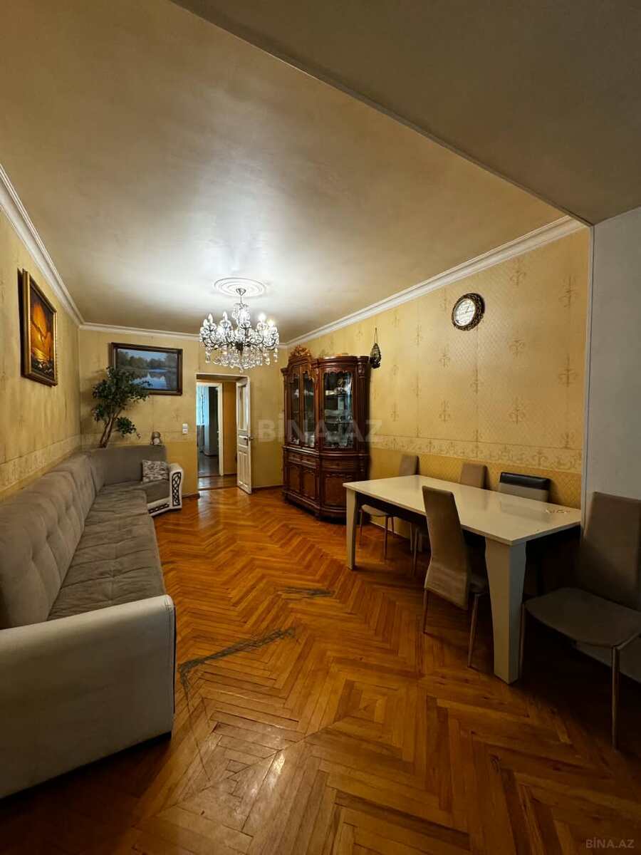 3 otaqlı Köhnə tikili, Gənclik m., Bakı