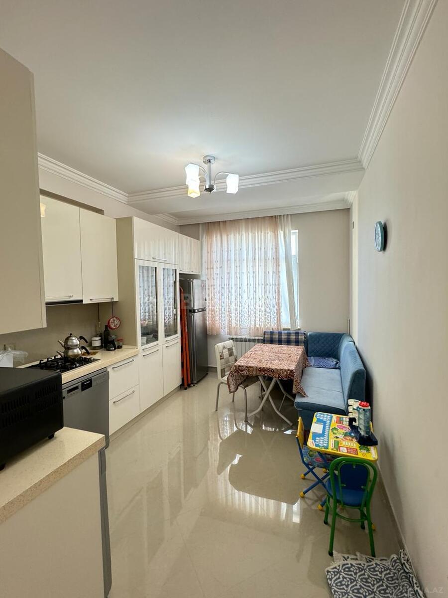 3 otaqlı Yeni tikili, Qara Qarayev m., Bakı
