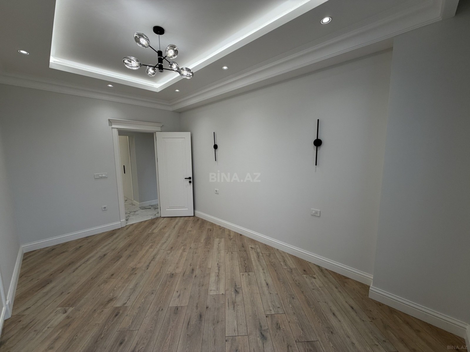 5 otaqlı Yeni tikili, 8 Noyabr m., Bakı
