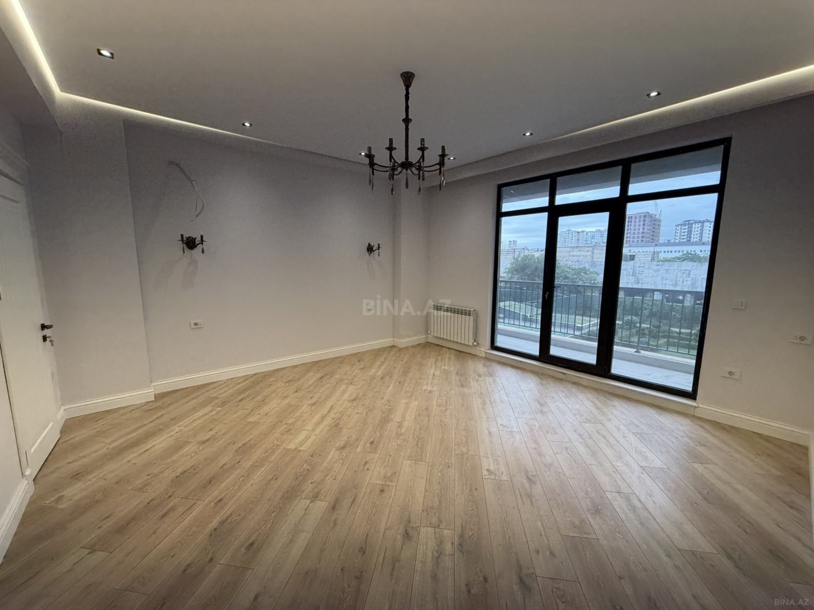 5 otaqlı Yeni tikili, 8 Noyabr m., Bakı