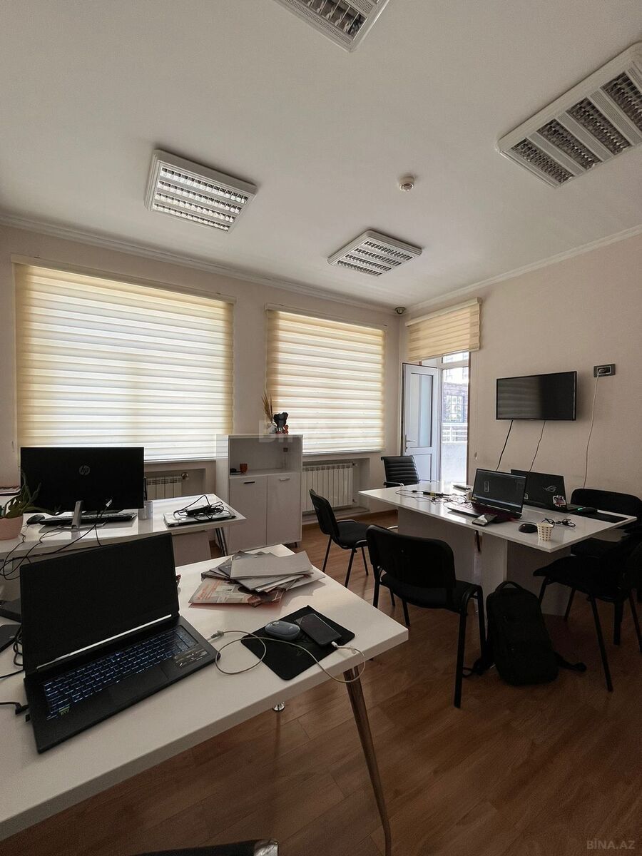 Obyekt Şah İsmayıl Xətai m., Bakı