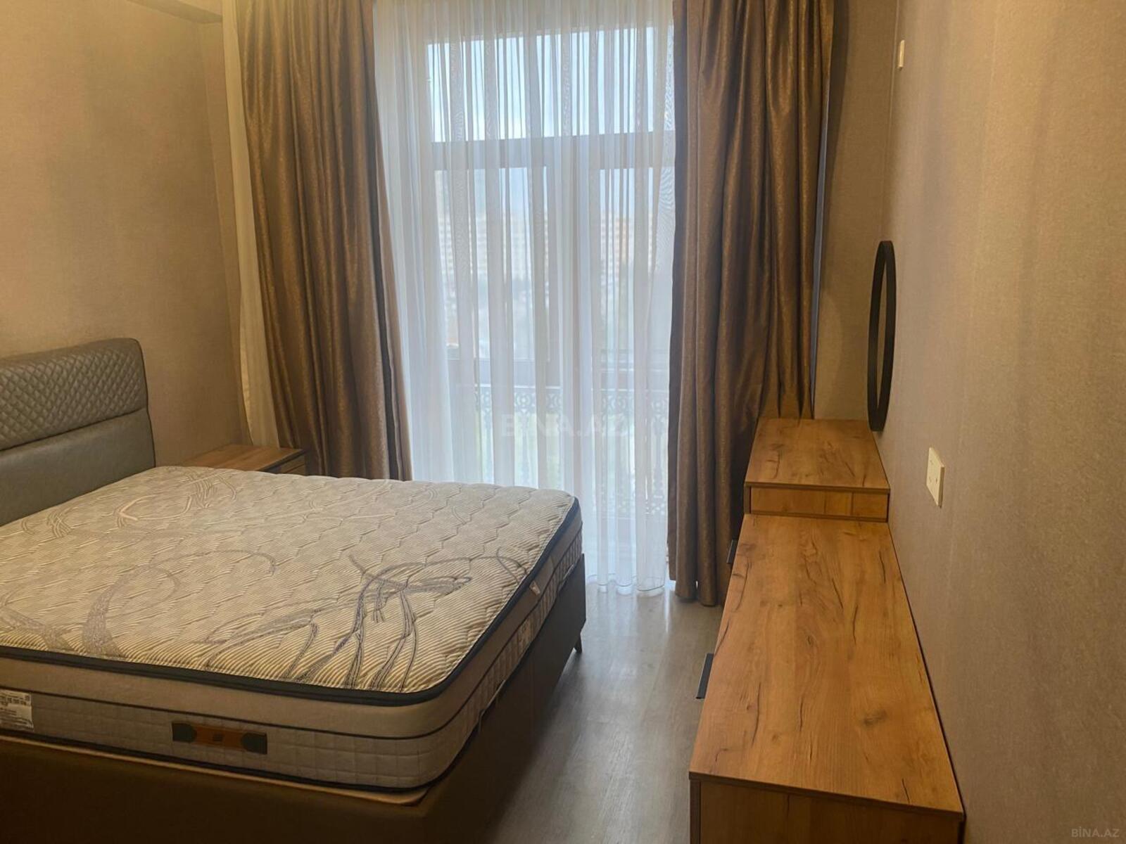 2 otaqlı Yeni tikili, Neftçilər m., Bakı