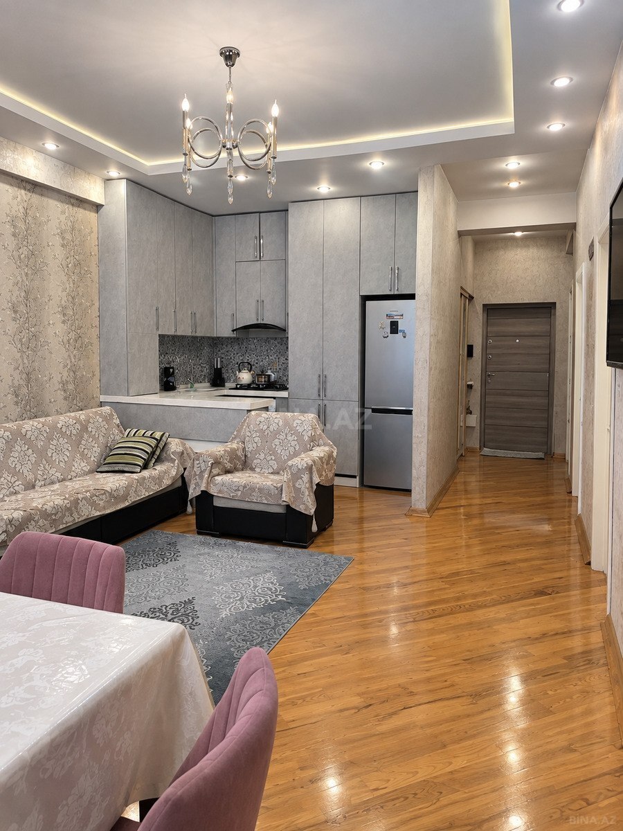 3 otaqlı Yeni tikili, Qara Qarayev m., Bakı