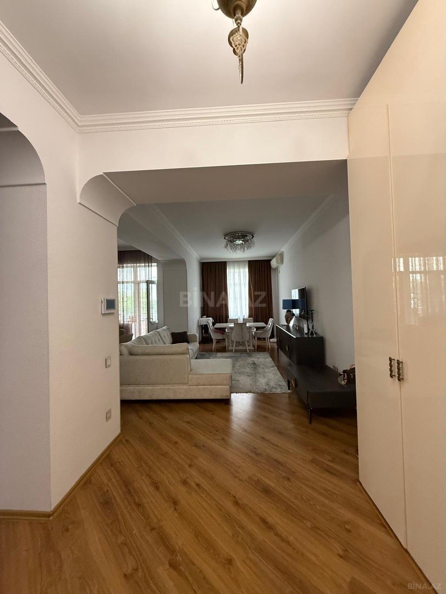 3 otaqlı Yeni tikili, Elmlər Akademiyası m., Bakı