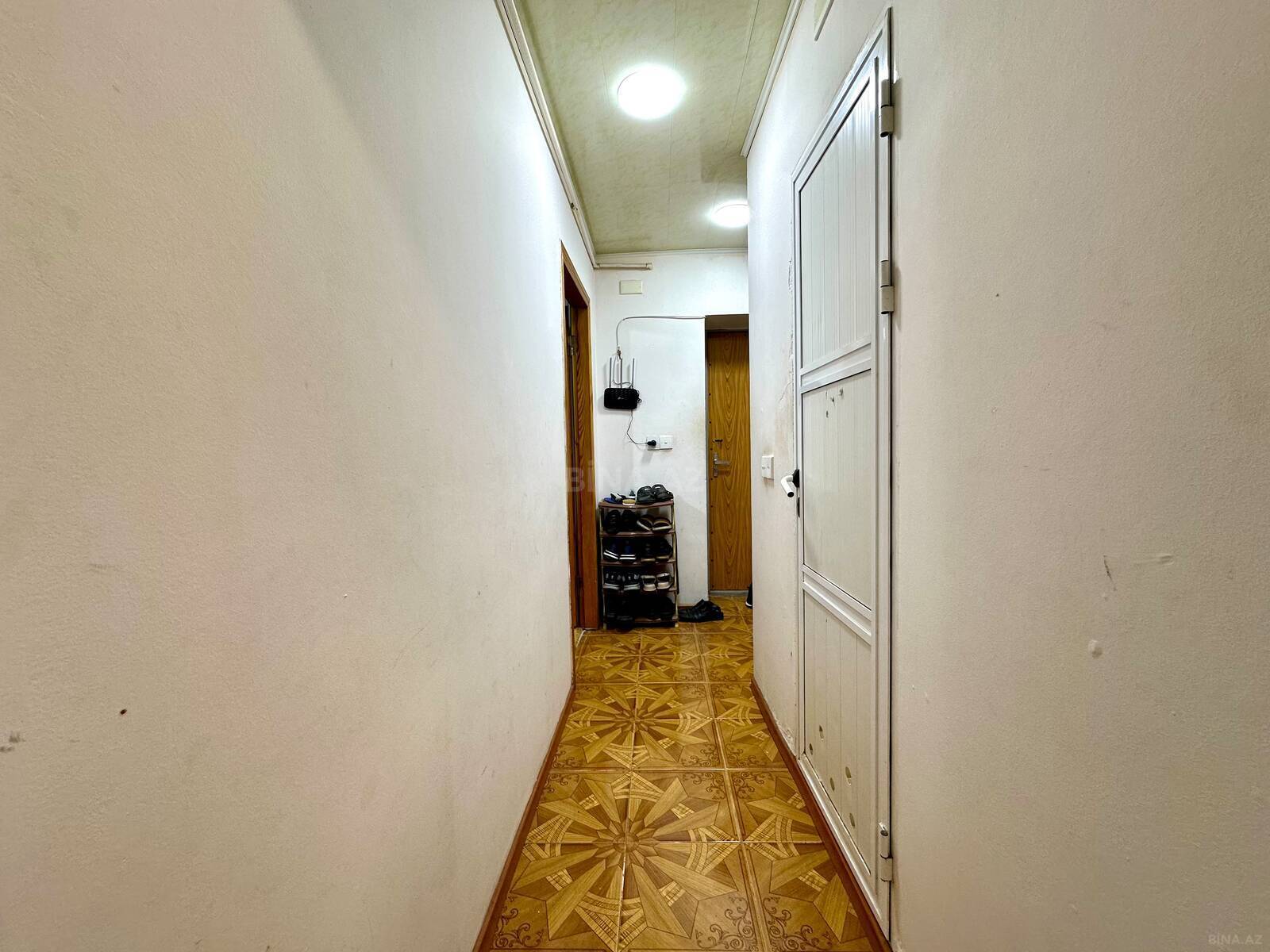 2 otaqlı Köhnə tikili, Neftçilər m., Bakı