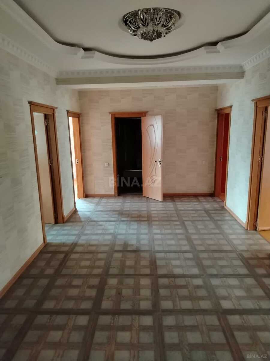 5 otaqlı Yeni tikili, Şah İsmayıl Xətai m., Bakı