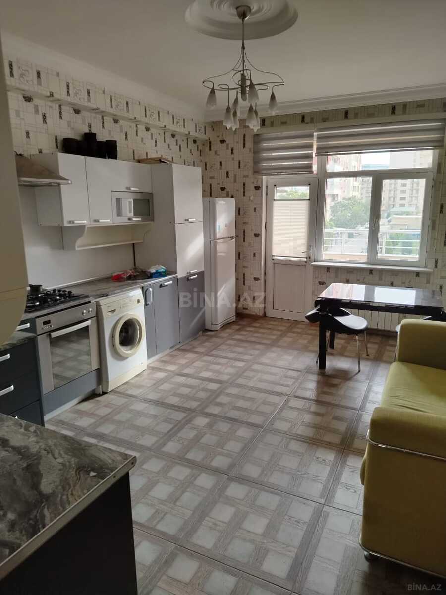 5 otaqlı Yeni tikili, Şah İsmayıl Xətai m., Bakı
